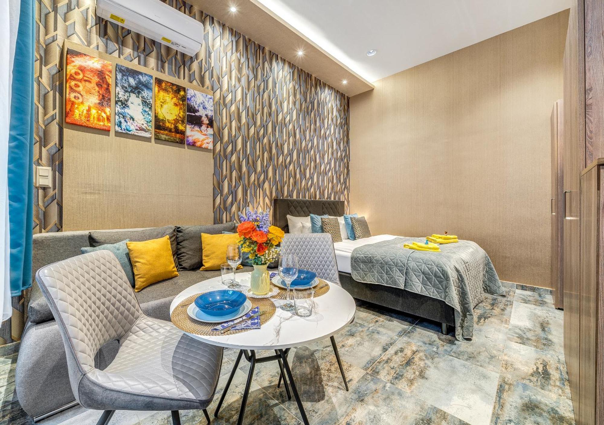 Budapest Magic Blue In Downtown Εξωτερικό φωτογραφία